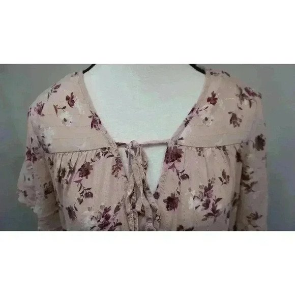 Como Blu V-Neck Short Sleeve Floral Blouse Top, Size L - Picture 2 of 13